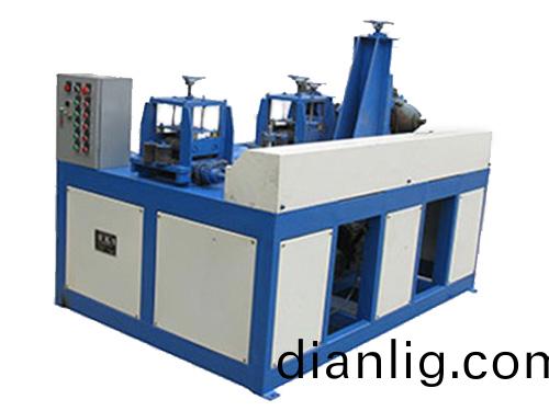 方(fang)筦抛(pao)光(guang)機(ji)主要用(yong)于(yu)金(jin)屬