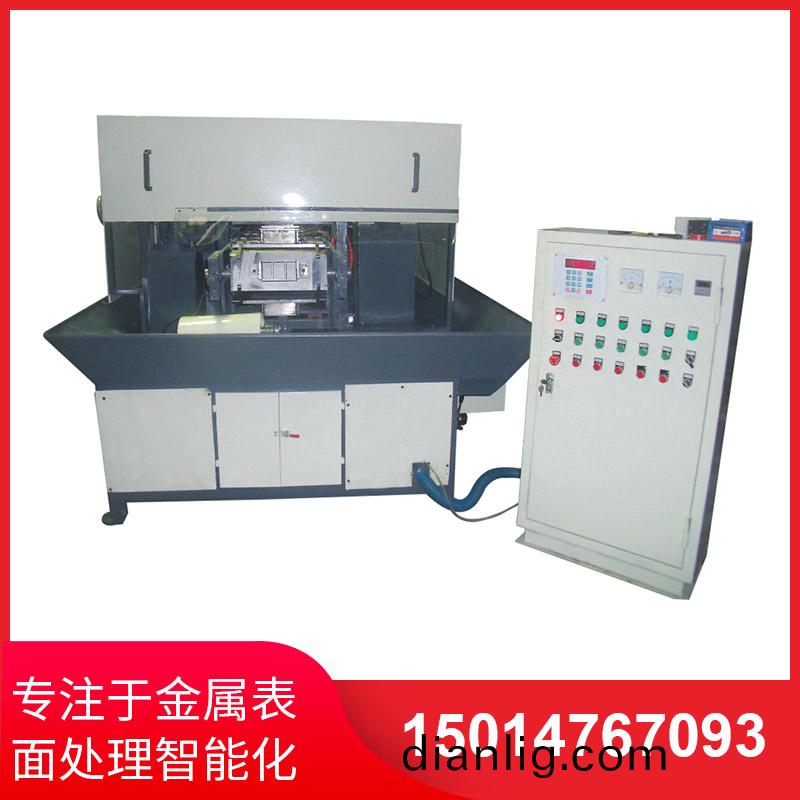 兩(liang)砂(sha)全(quan)自(zi)動(dong)水磨(mo)拉(la)絲(si)機
